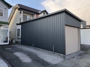 雪滑りの良い長尺屋根スタイル！